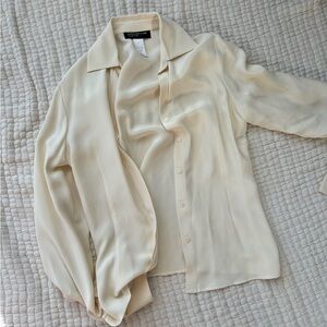 Vintage 100% silk cuff blouse